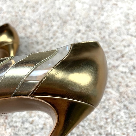 Gianvito Rossi Perspex Panel Metallic Leather Pump - Picture 10 of 13